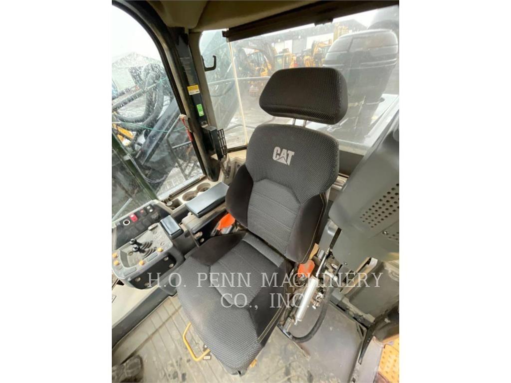 CAT 980M 輪胎式裝載機