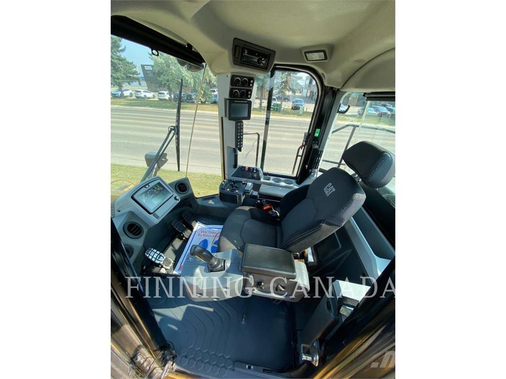 CAT 980M 輪胎式裝載機