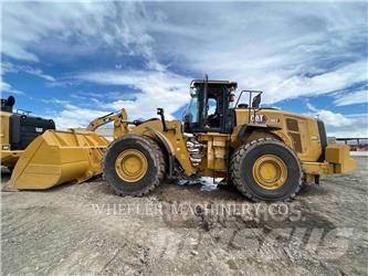 CAT 982 輪胎式裝載機