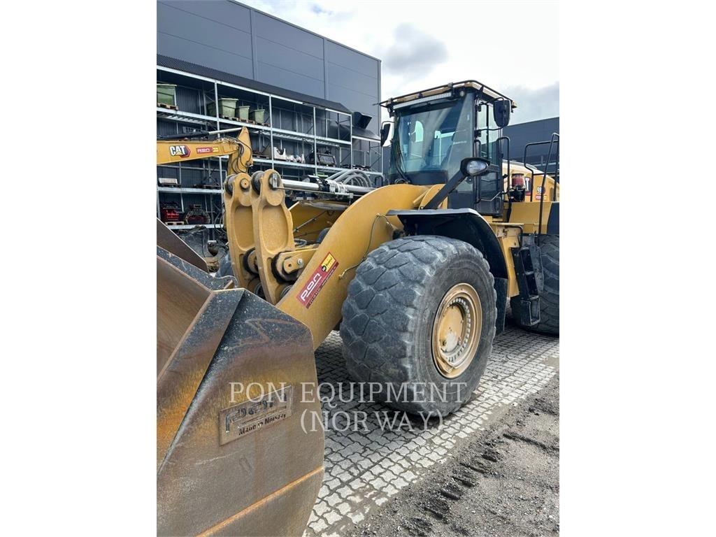 CAT 982-14 輪胎式裝載機