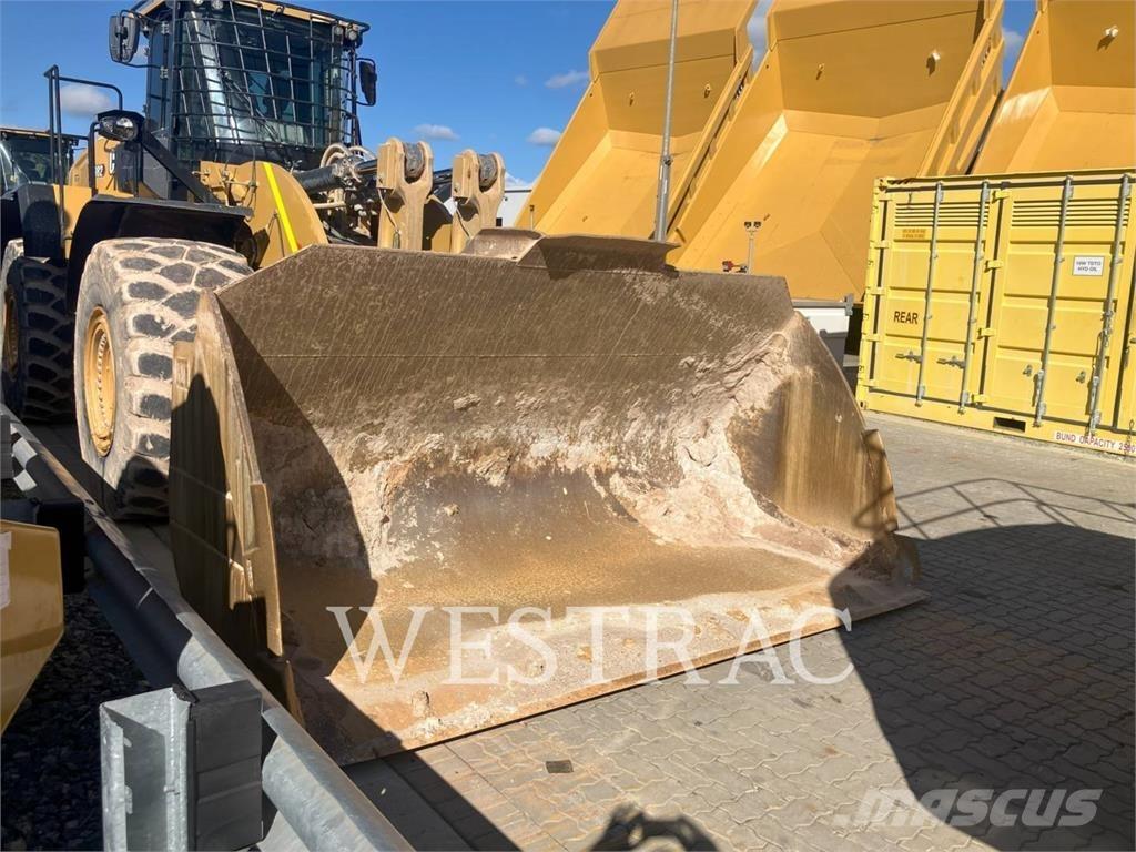 CAT 982-14 輪胎式裝載機