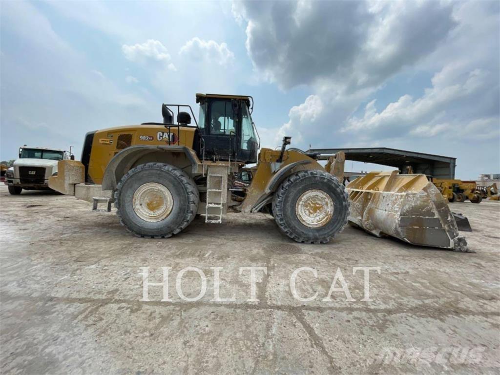 CAT 982 XE 輪胎式裝載機