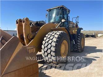 CAT 982M 輪胎式裝載機