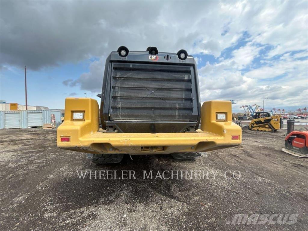 CAT 982M AOC 輪胎式裝載機