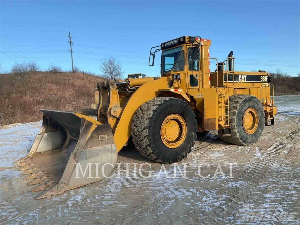 CAT 988F 輪胎式裝載機