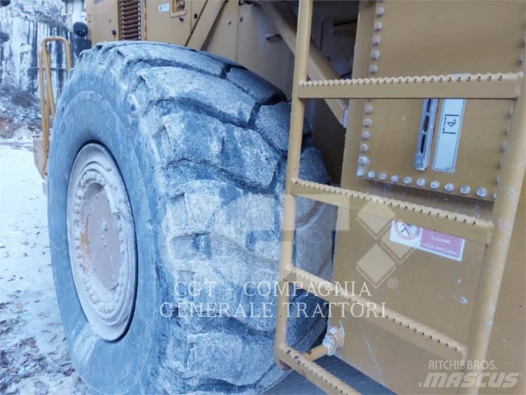 CAT 988H 輪胎式裝載機