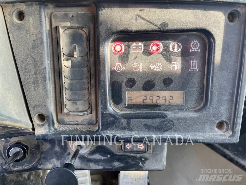 CAT 988H 輪胎式裝載機