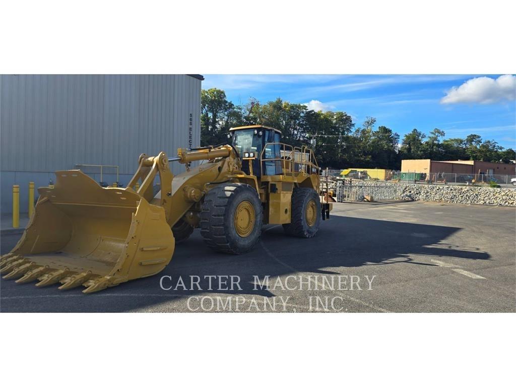 CAT 988H RBLD 輪胎式裝載機