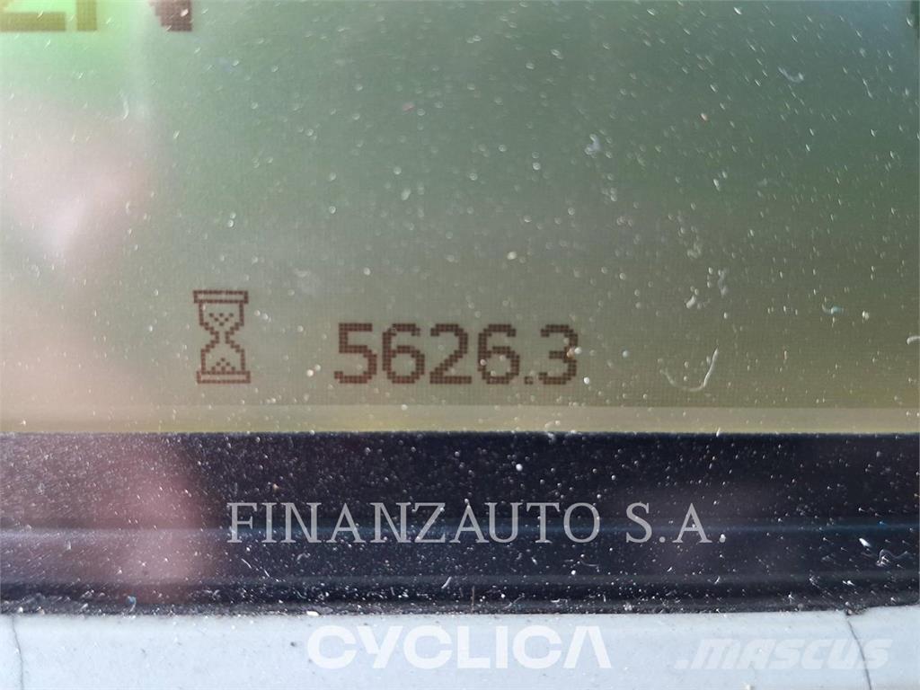 CAT 988K 輪胎式裝載機