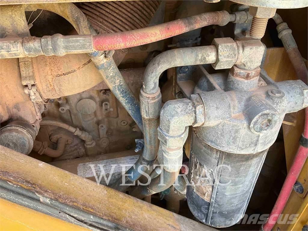 CAT 988KLRC 輪胎式裝載機