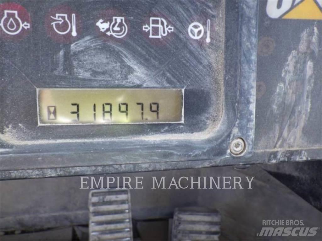 CAT 990H 輪胎式裝載機
