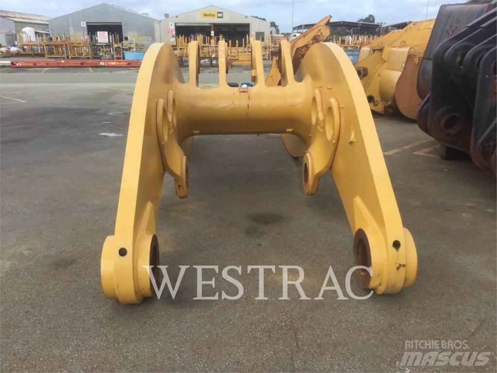 CAT 993K 曲臂高空作業車