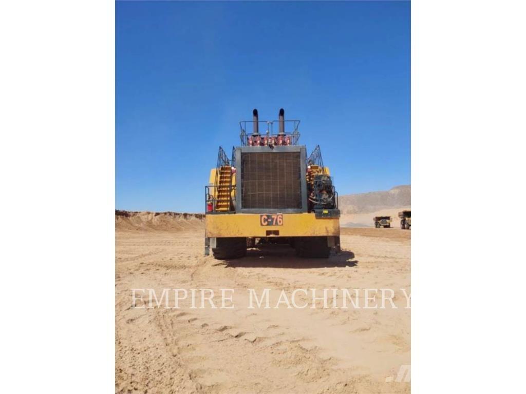 CAT 994H 輪胎式裝載機