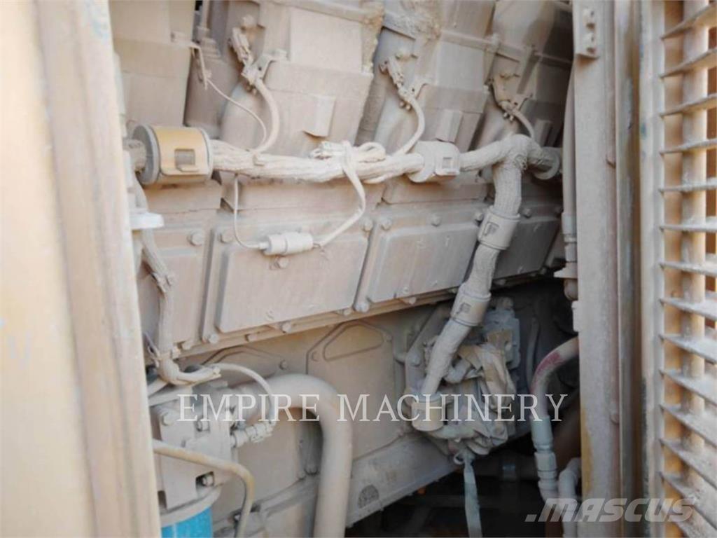 CAT 994H 輪胎式裝載機