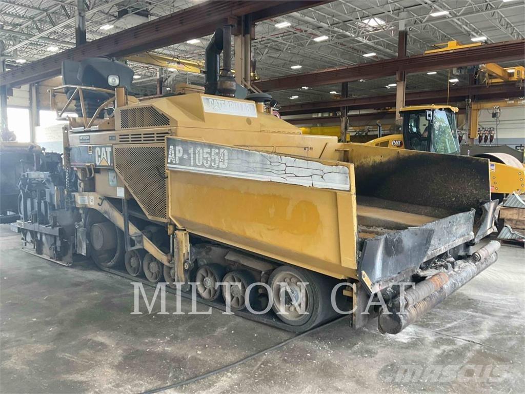 CAT AP-1055D 瀝青攤舖機/鋪路機