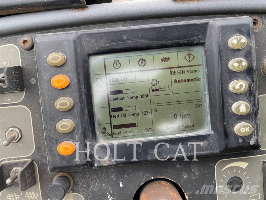 CAT AP1000E 輪胎式裝載機