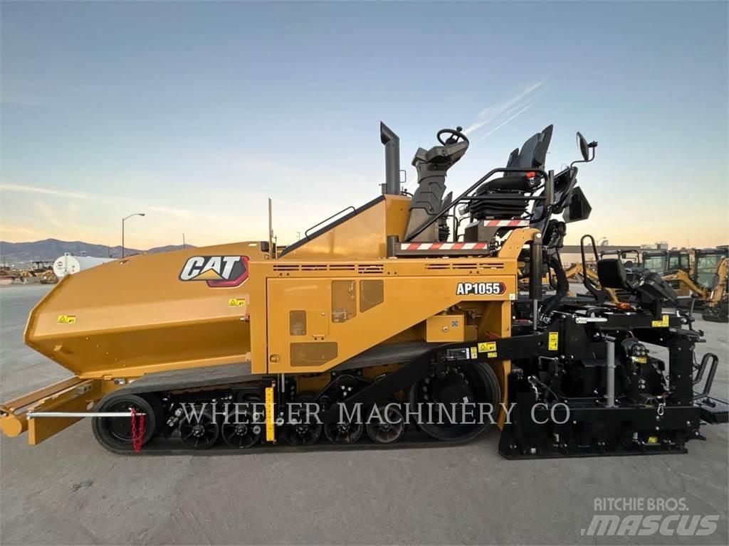 CAT AP1055 瀝青攤舖機/鋪路機