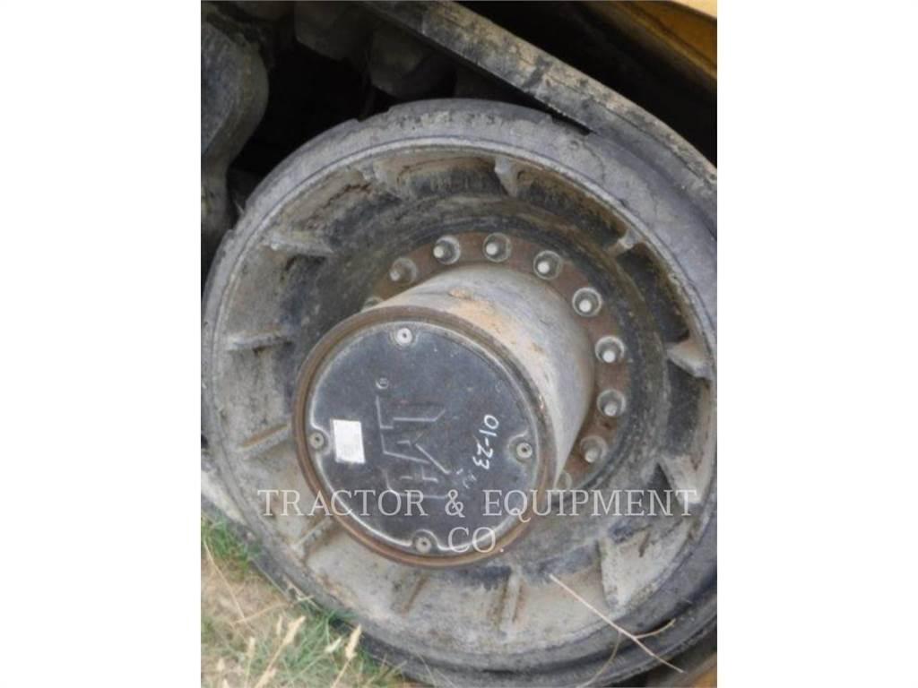 CAT AP1055D 瀝青攤舖機/鋪路機