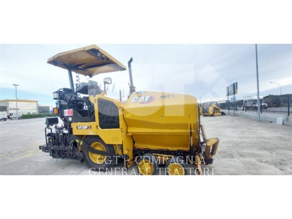 CAT AP300F 瀝青攤舖機/鋪路機