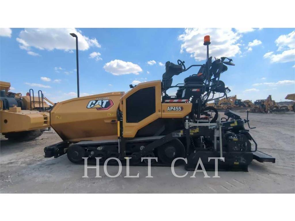 CAT AP455 單輪滾壓機