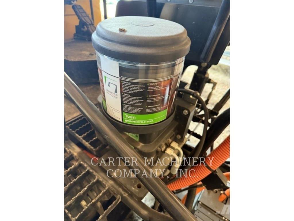 CAT AP455-07 瀝青攤舖機/鋪路機