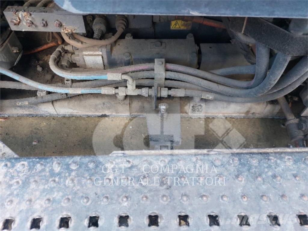 CAT AP500F 瀝青攤舖機/鋪路機