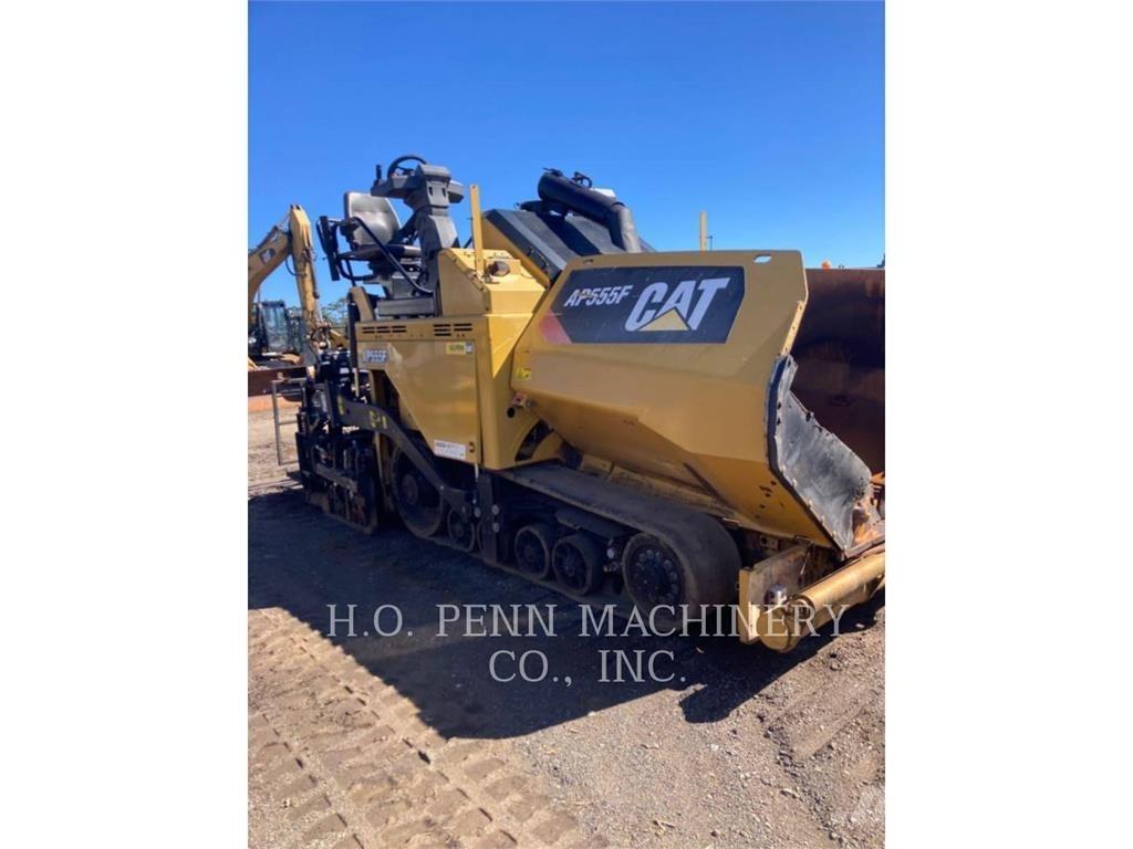 CAT AP555F 瀝青攤舖機/鋪路機