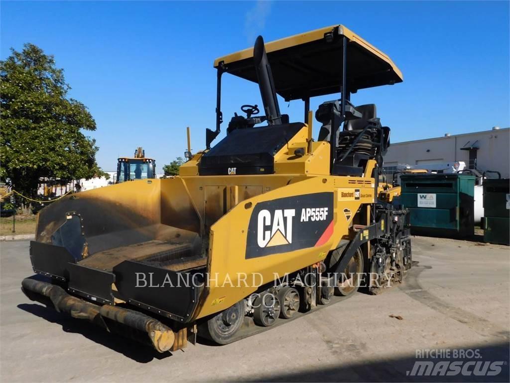 CAT AP555F 瀝青攤舖機/鋪路機