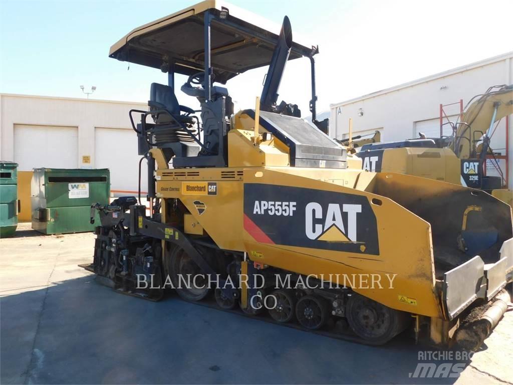 CAT AP555F 瀝青攤舖機/鋪路機