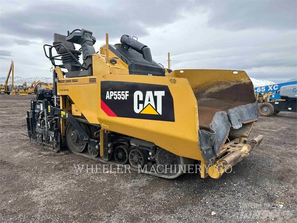 CAT AP555F 瀝青攤舖機/鋪路機