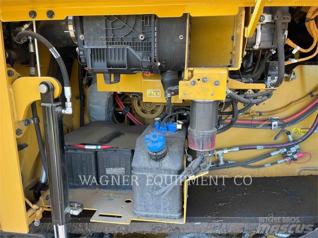 CAT AP655 瀝青攤舖機/鋪路機