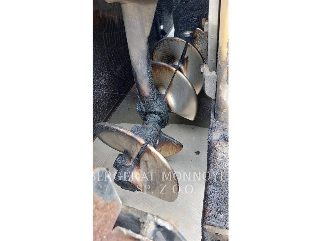 CAT AP655F 瀝青攤舖機/鋪路機