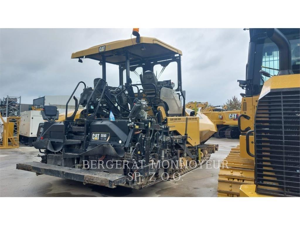 CAT AP655F 瀝青攤舖機/鋪路機