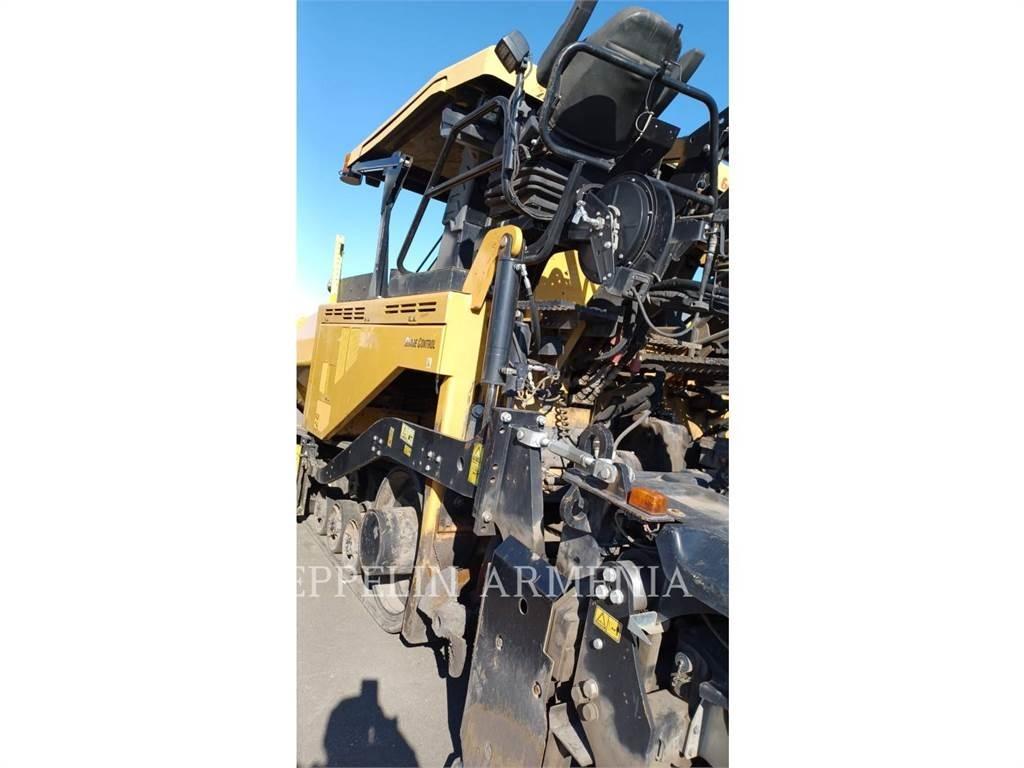 CAT AP655FLRC 瀝青攤舖機/鋪路機