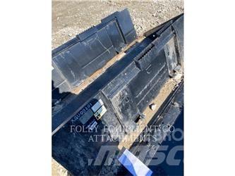 CAT BKSSLGP86S 滑移轉向裝載機