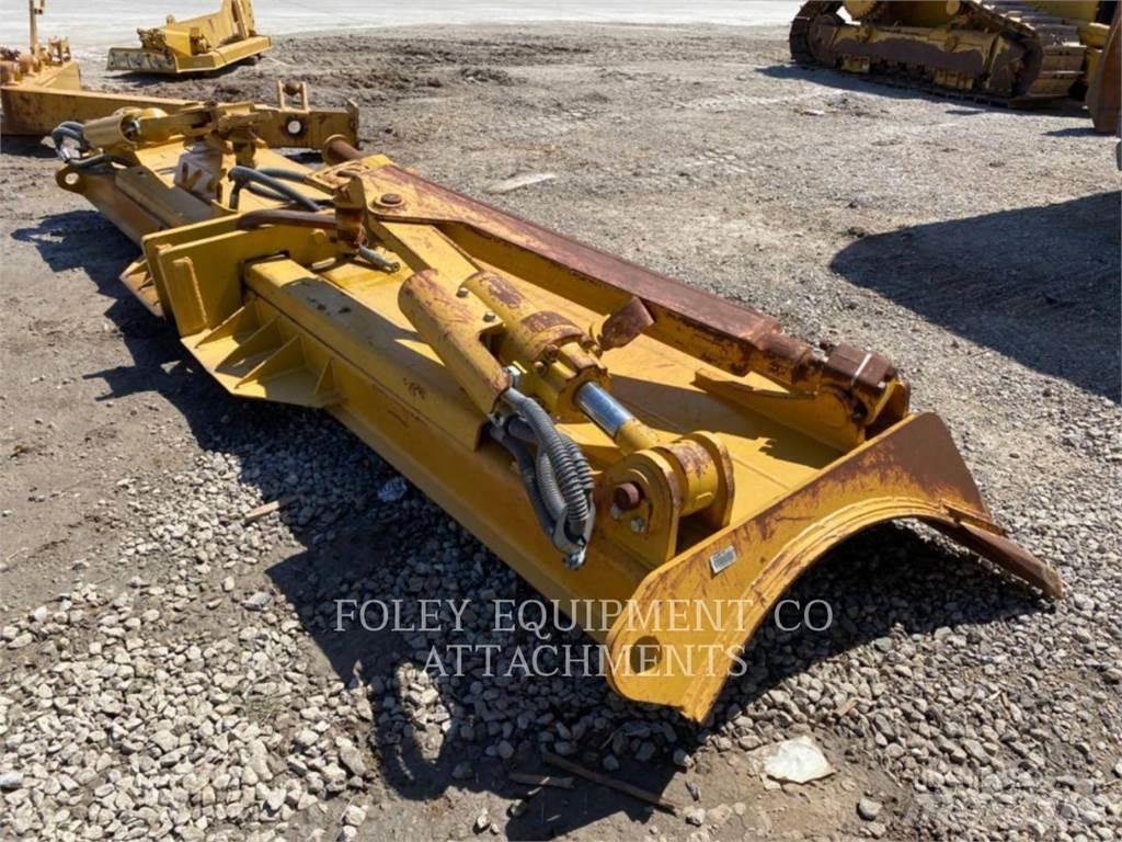 CAT BLD7EA 履帶推土機