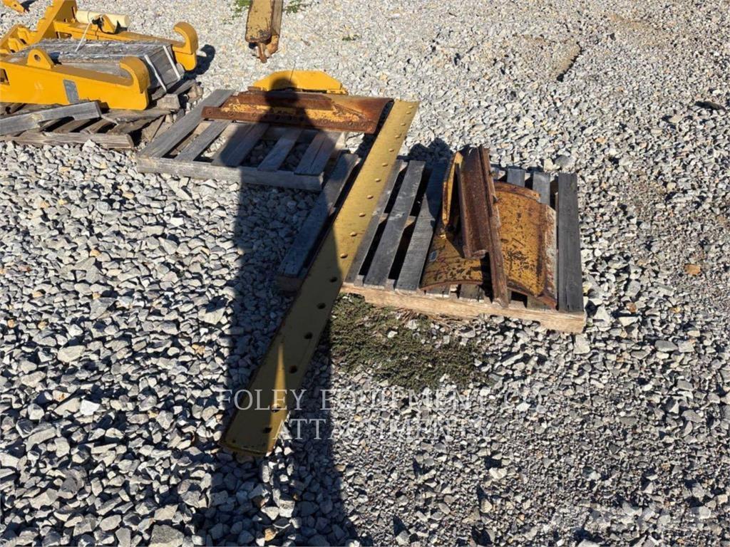 CAT BXMGHL 平土機