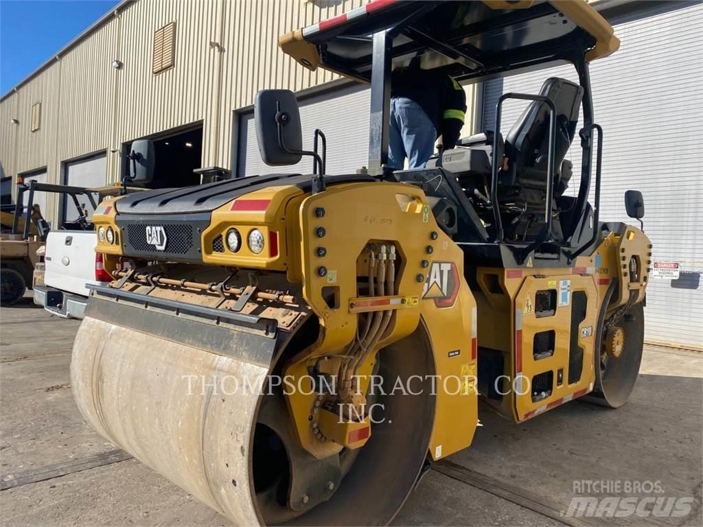 CAT CB 10 雙輪滾壓機