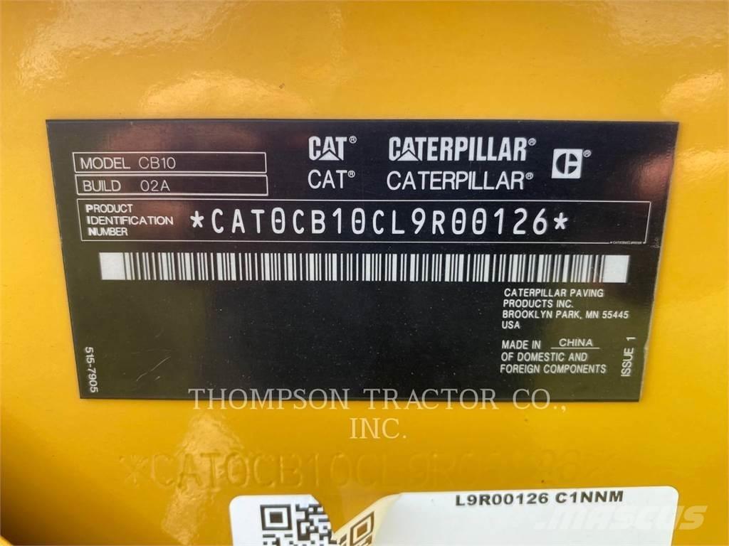 CAT CB 10 雙輪滾壓機