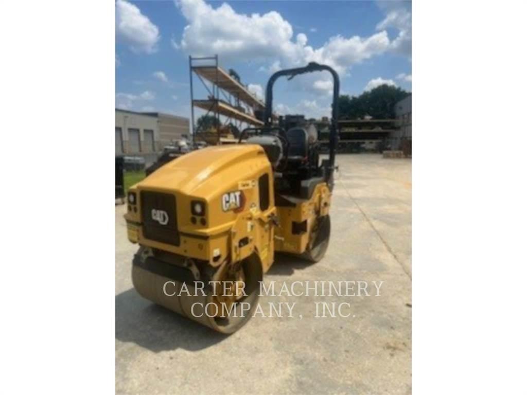 CAT CB 2.5 雙輪滾壓機