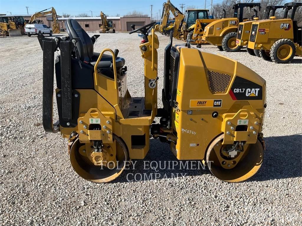 CAT CB1.7-03 土壤壓實機