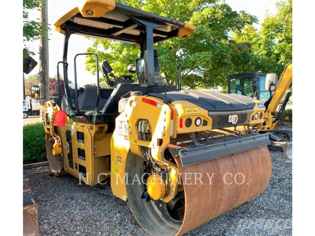 CAT CB10 瀝青攤舖機/鋪路機