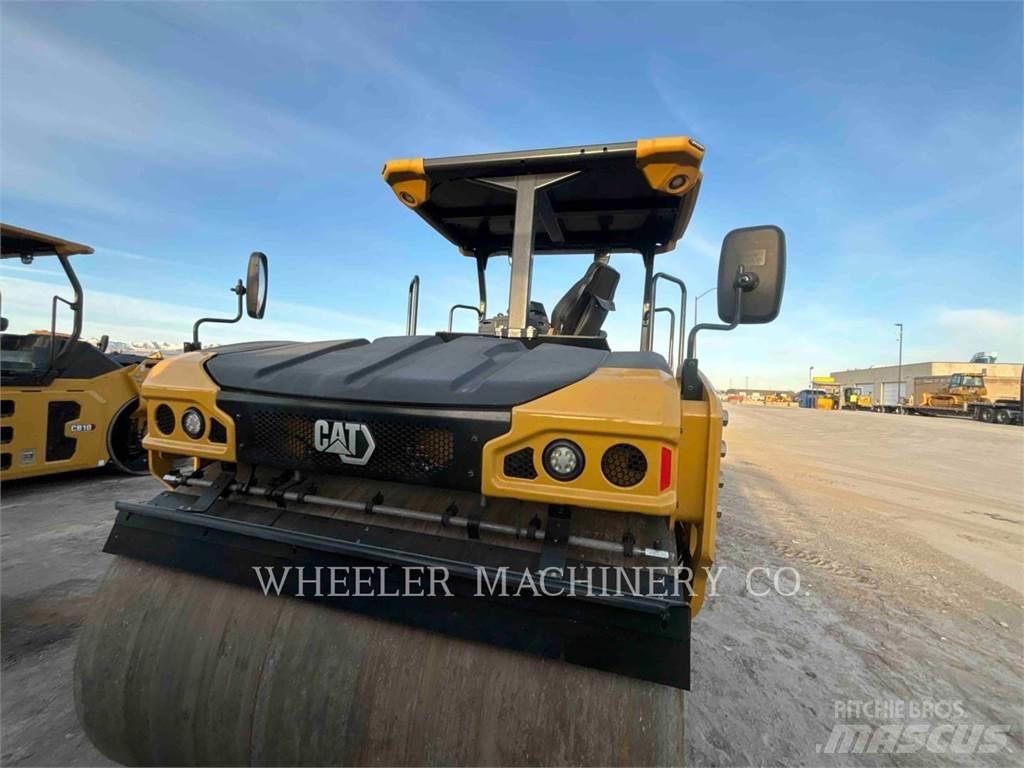 CAT CB10 雙輪滾壓機