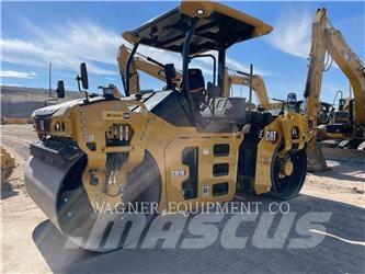 CAT CB10 土壤壓實機