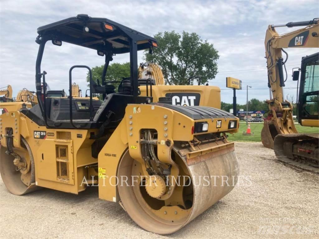 CAT CB10 雙輪滾壓機