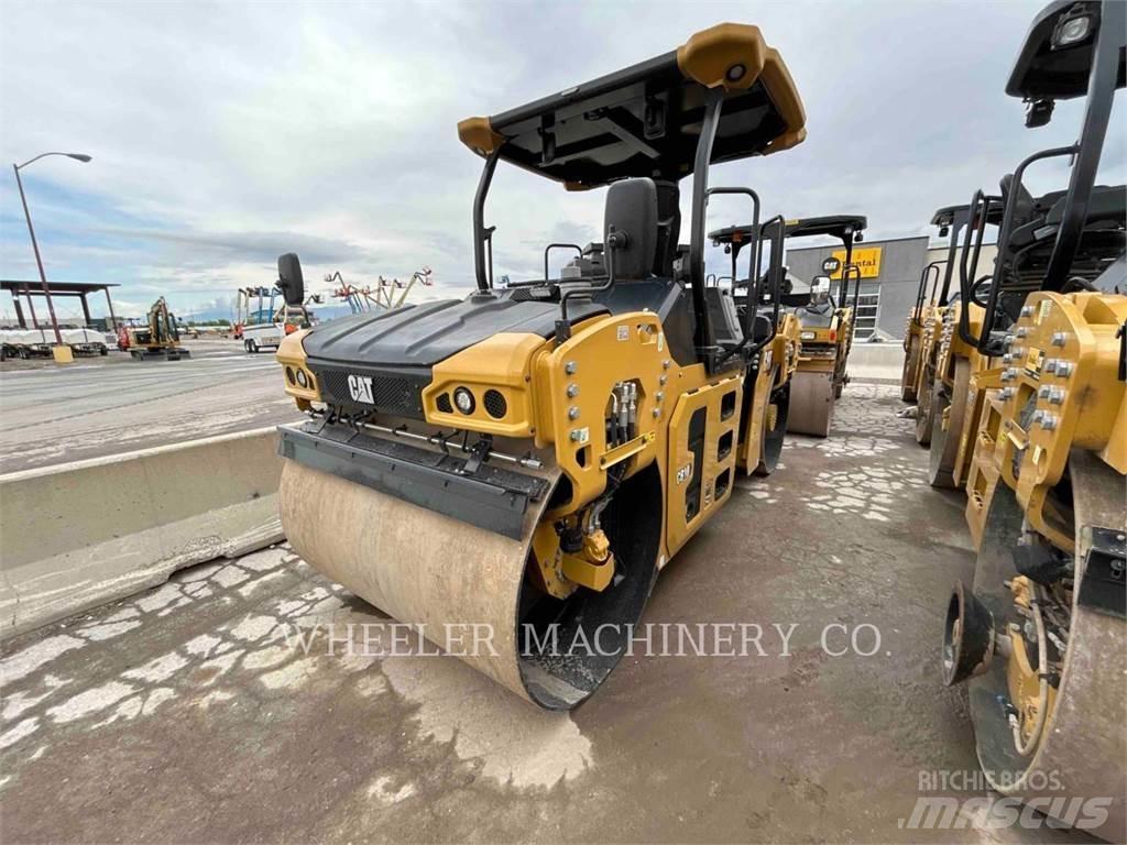 CAT CB10 雙輪滾壓機