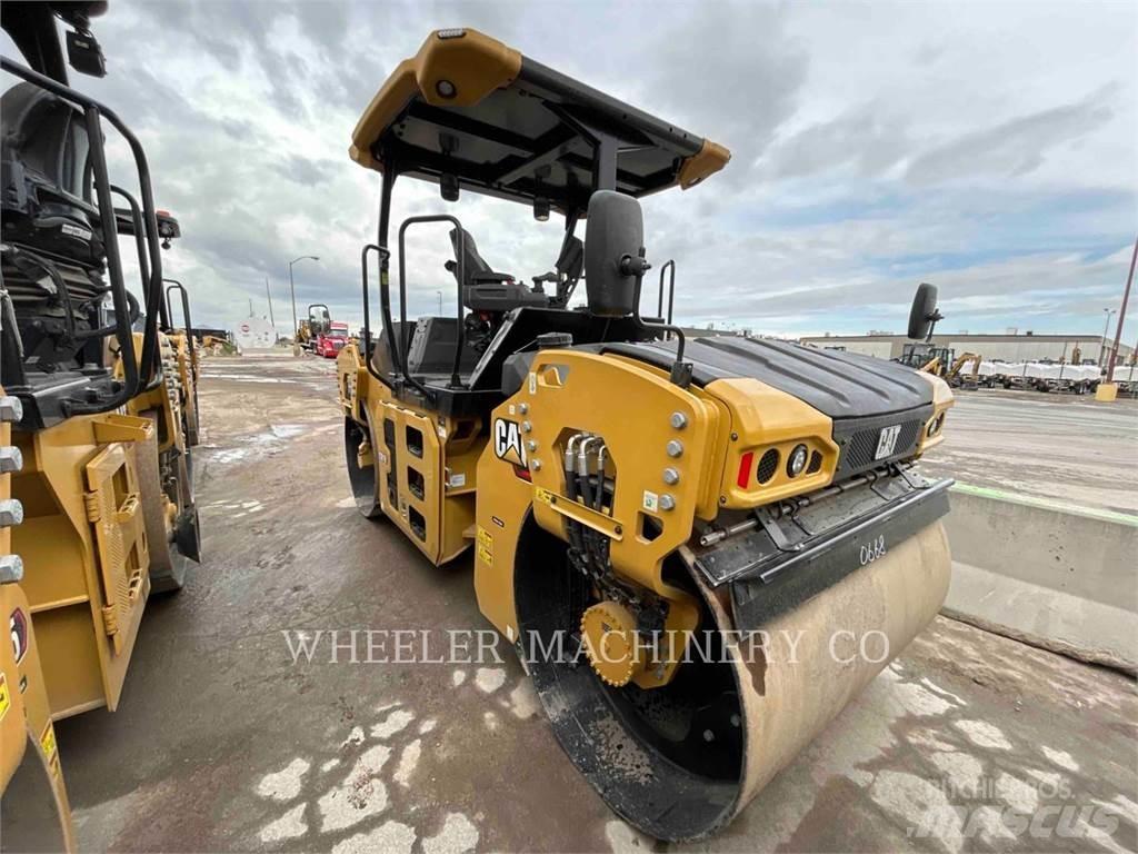CAT CB10 雙輪滾壓機