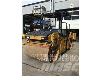 CAT CB10 土壤壓實機