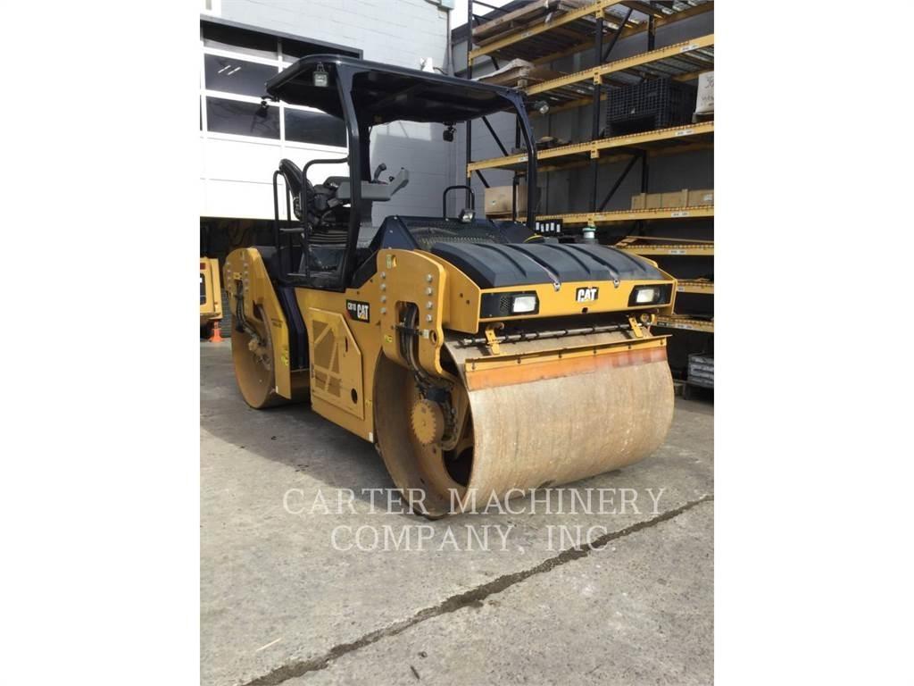 CAT CB10 土壤壓實機