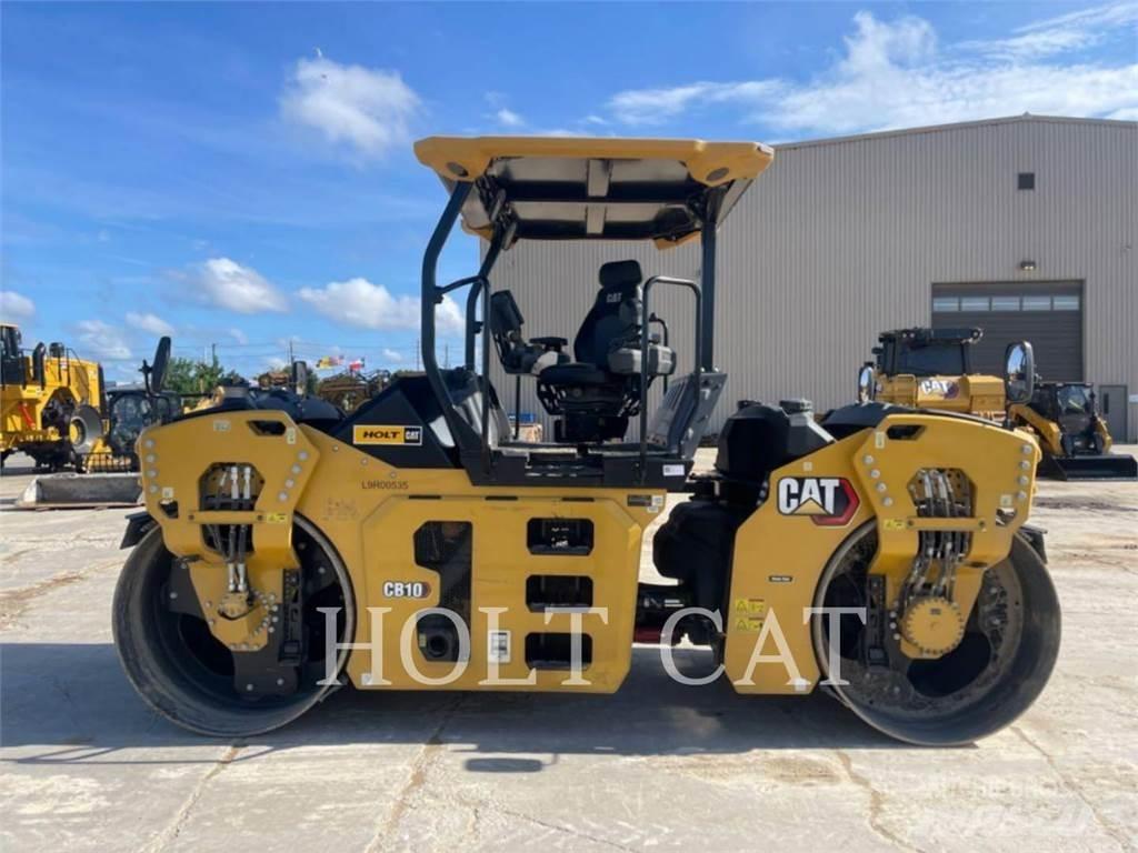 CAT CB10 單輪滾壓機